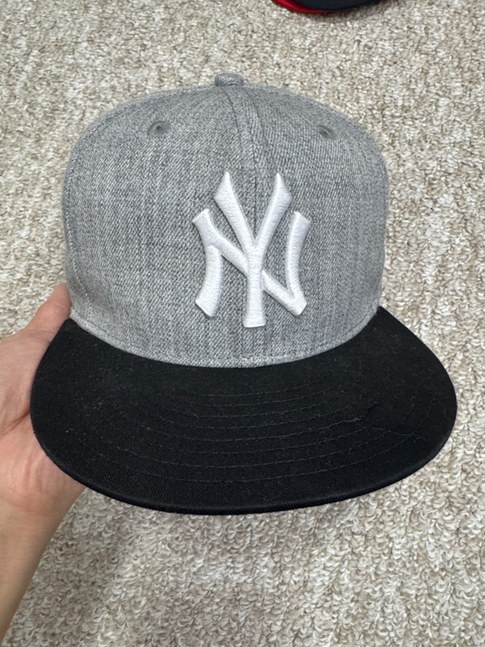 New Era Gray Crown Black Visor Yankees Fitted Hat